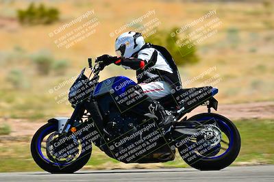 media/Apr-13-2025-TrackXperience (Sun) [[fb1ef998a6]]/Level 1 (Beginner)/Turn 2 (Session 5)/